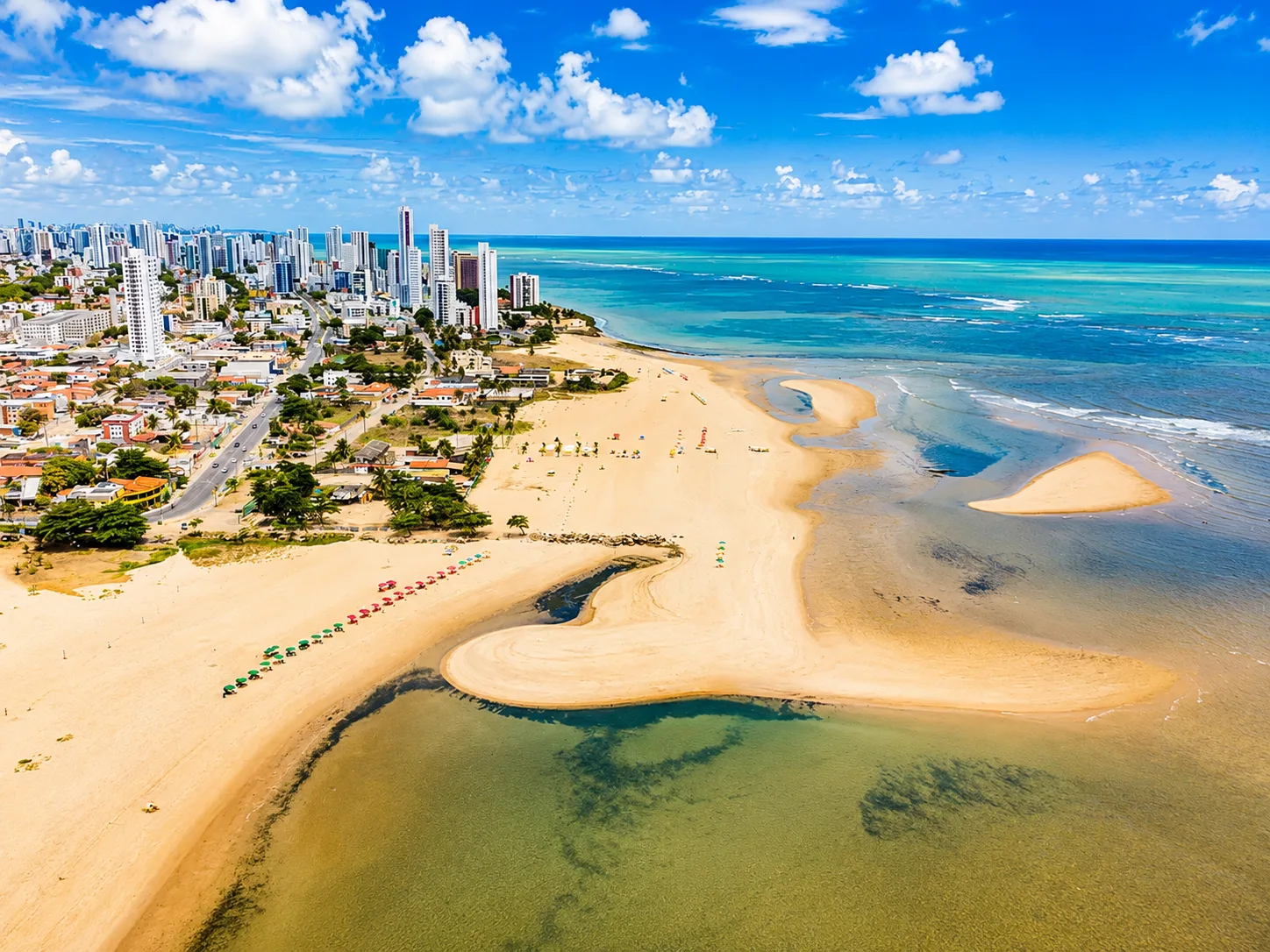 Vista aérea da orla de Jaboatão dos Guararapes